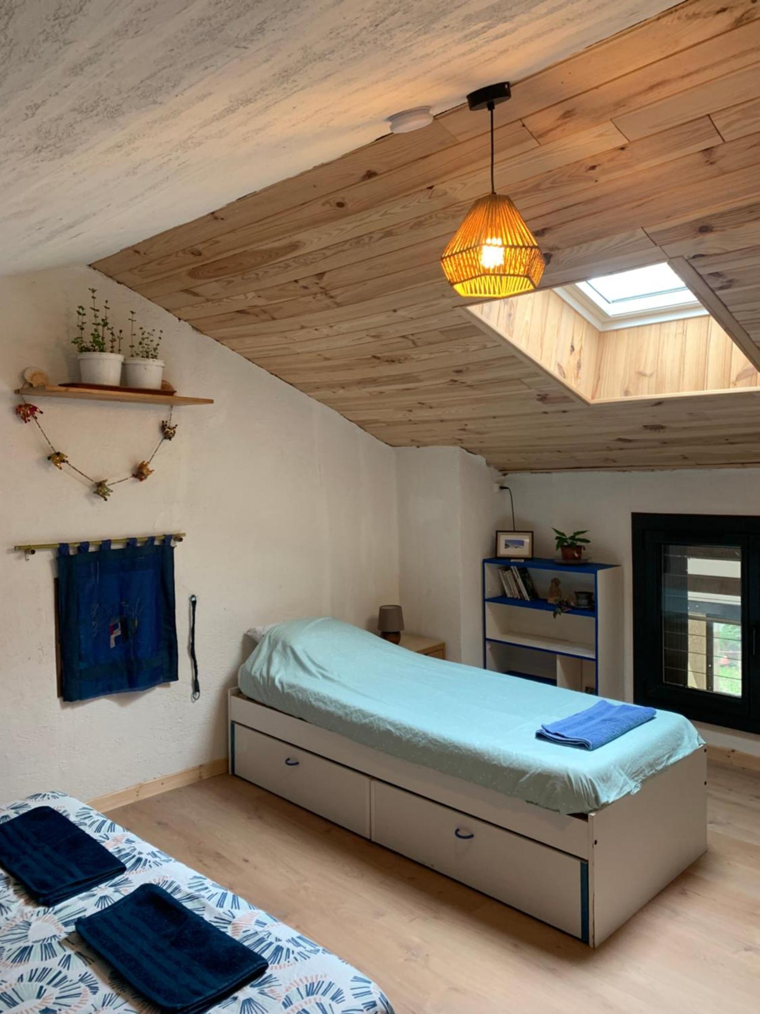 Les Favouilles - Gite & Chambres D Hotes Dauphin Exterior photo