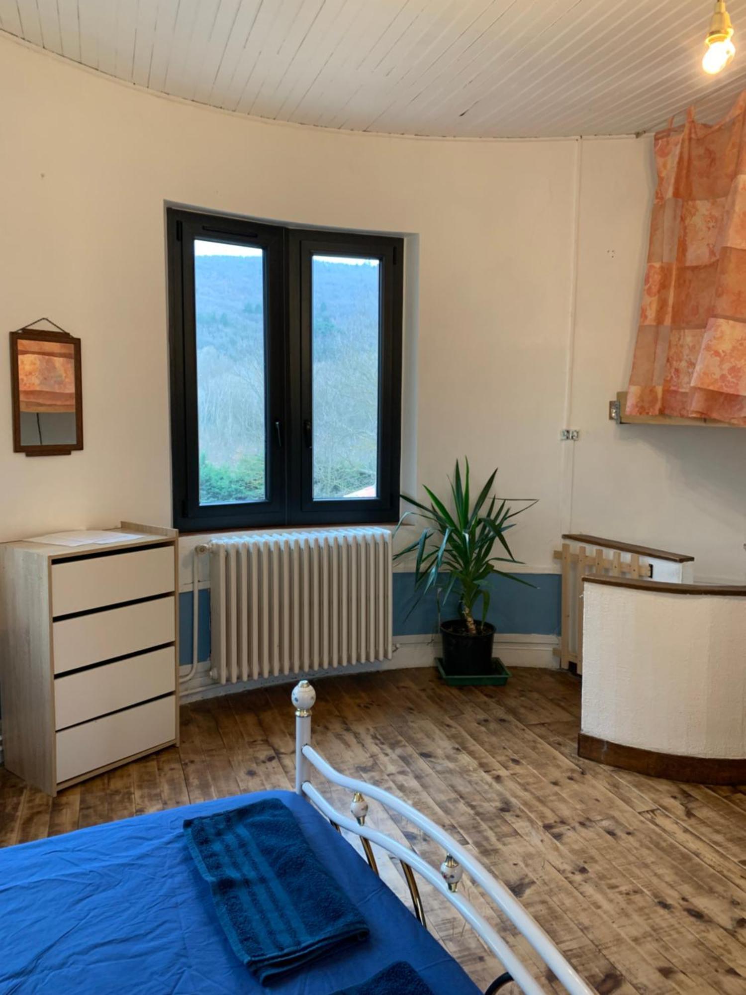 Les Favouilles - Gite & Chambres D Hotes Dauphin Room photo